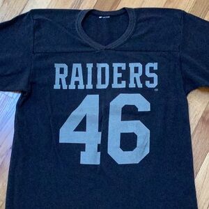 Vintage 80’s Raiders short sleeve T shirt Football NFL black tee